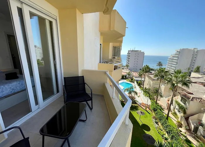 Hotel cerca del colegio: Apartamentos Orfeo Azul